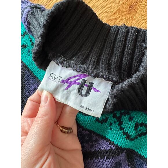 Cut 4 U Vtg Cosby Sweater One Size - Picture 2 of 6